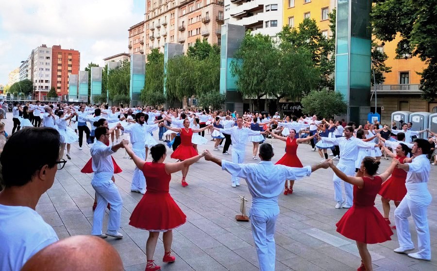 60.º-Concurso de collas Sardanistas en Reus