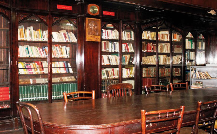 Biblioteca Pompeu Fabra en Buenos Aires