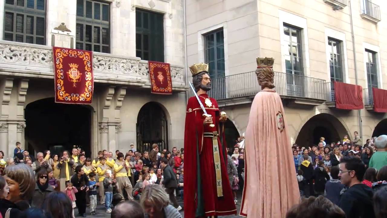 Els gegants i nans a Girona i les Fires de Sant Narcís