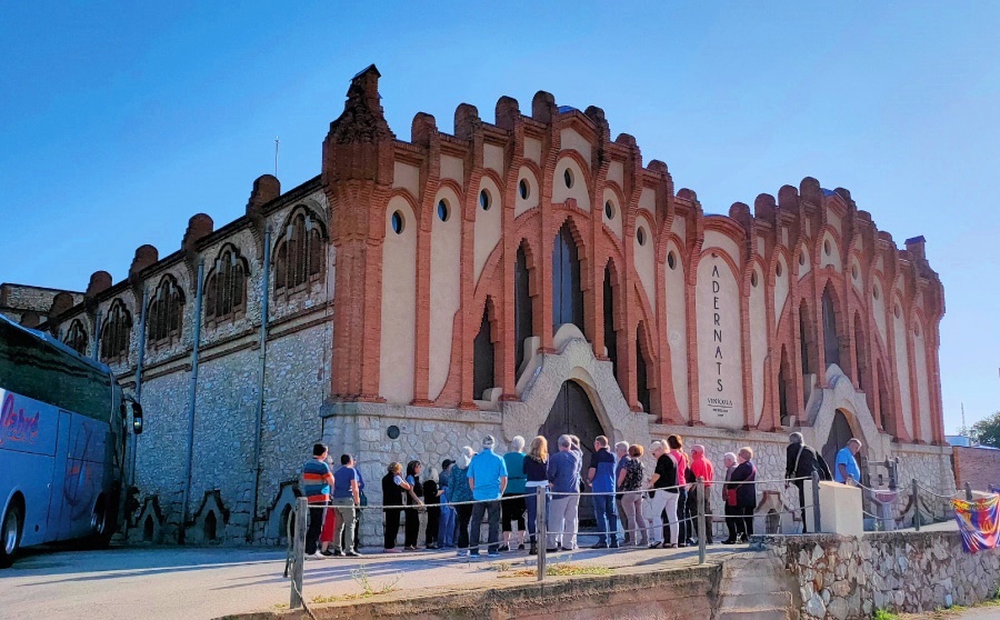 Nulles, un dia a la Catedral del vi i el cava