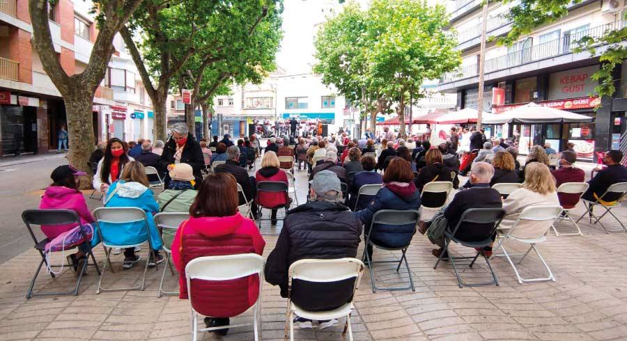 Sardanes a La Rambla de El Vendrell