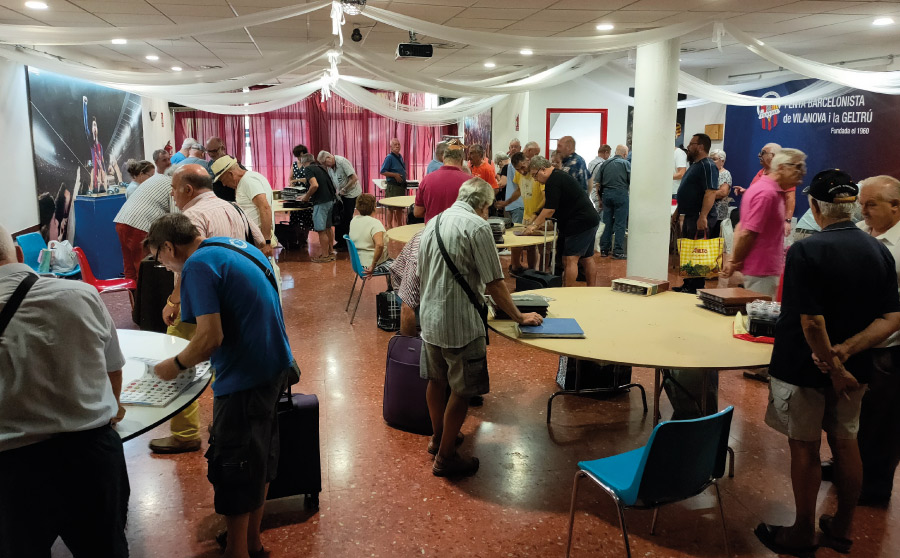 Vilanova i la Geltrú, Chapas o Placas y Cava