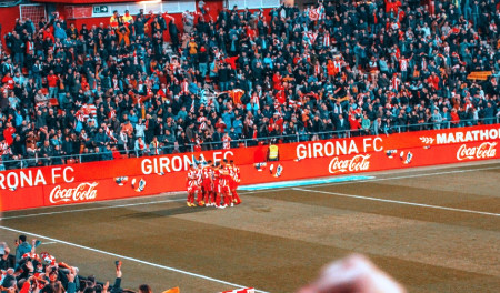 Girona-Barça: Sardanas, futbol y la Fan Zone